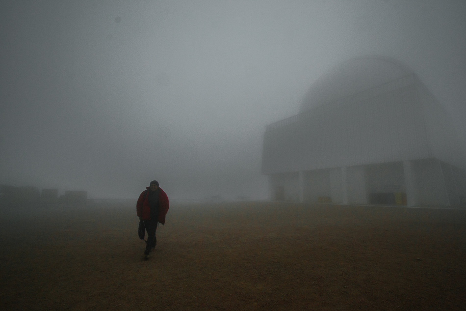 LIfeInTheClouds_DarkSkiesGraySkies_reduced